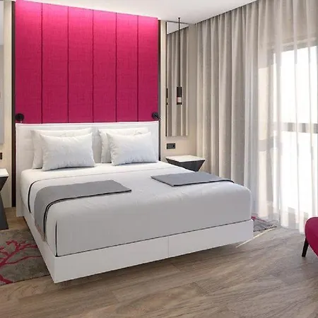 Hotel Nh Jardim 4*